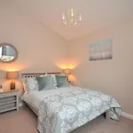 Sixteen B 5* York