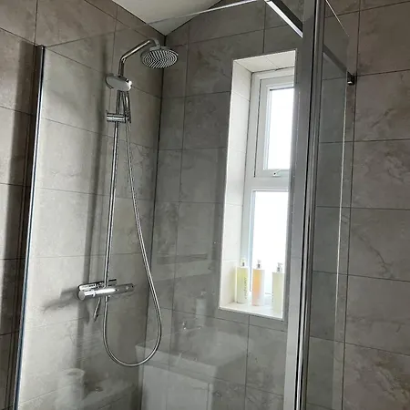 Sixteen B Hotel 5*